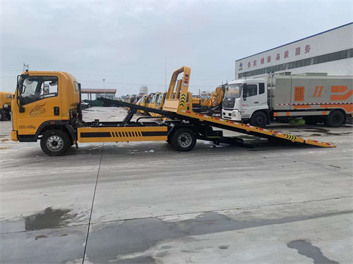 小豪曼3650軸距7噸板清障車不僅擁有出色的承載能力，還具有舒適性和安全性